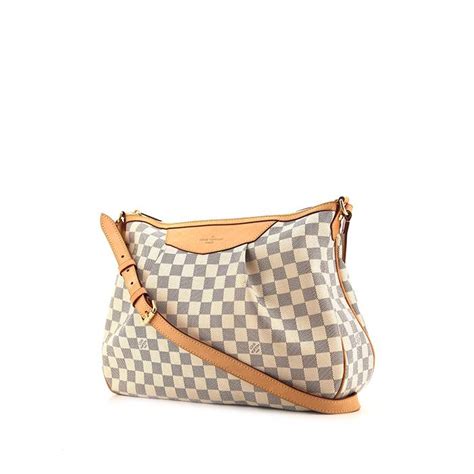 borsa louis vuitton siracusa|Borsa a tracolla Louis Vuitton Siracusa 351326 .